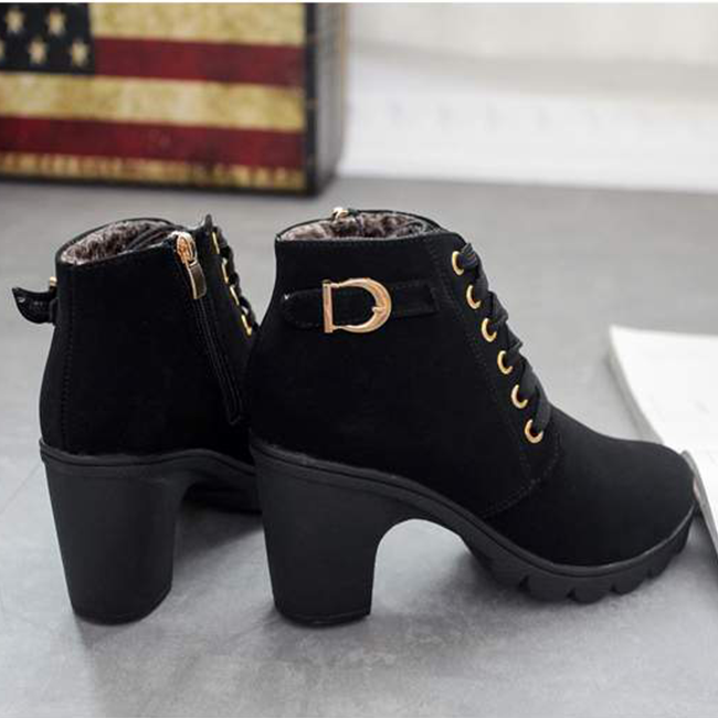 [HCM]Giày boot nữ đế vuông ADORA - GN323