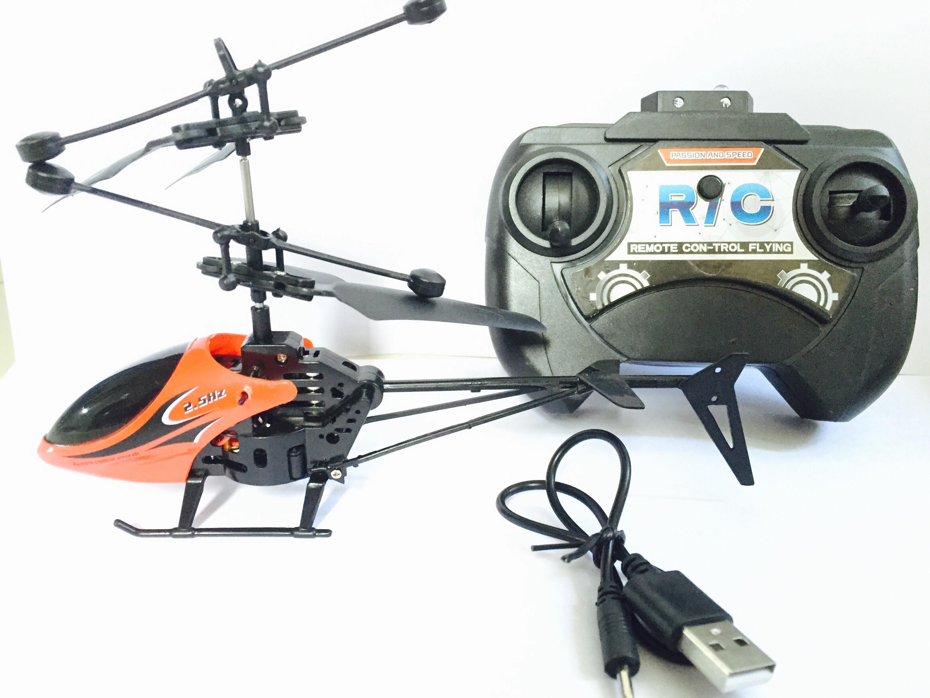 Máy bay điều khiển từ xa Helicopter 2020