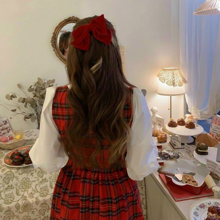 ĐẦM CARO CỔ SƠ MI PHỐI TAY TRẮNG CỰC HOT
