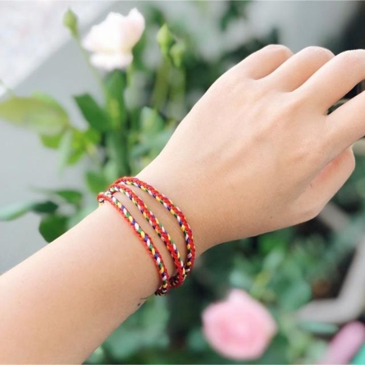 Vòng Tay Chỉ Ngũ Sắc