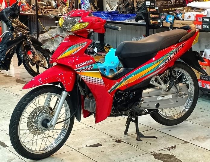 Tem rời honda wave blade 110 dán xe đỏ