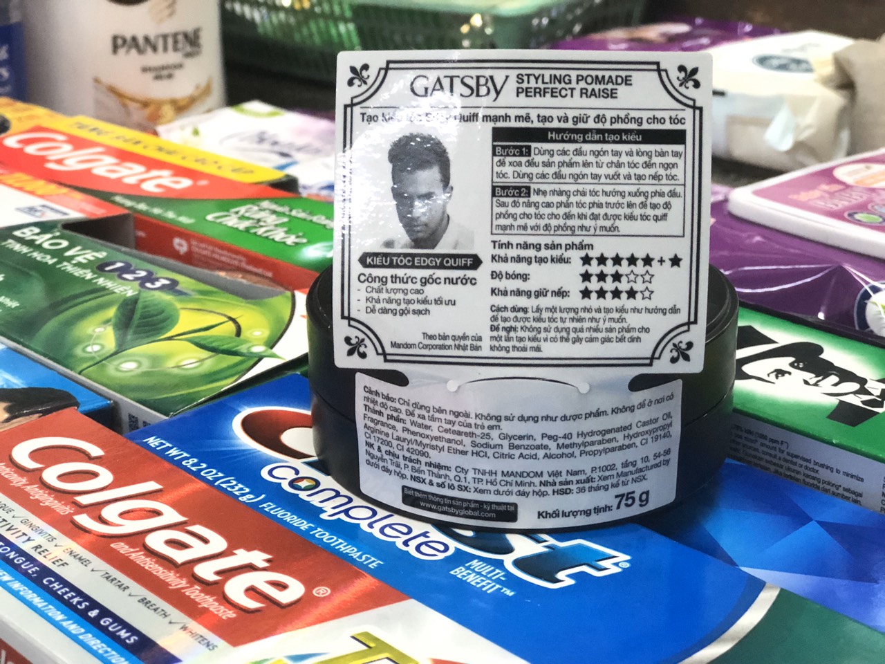 Wax vuốt tóc Gatsby Styling Pomade đen 75g