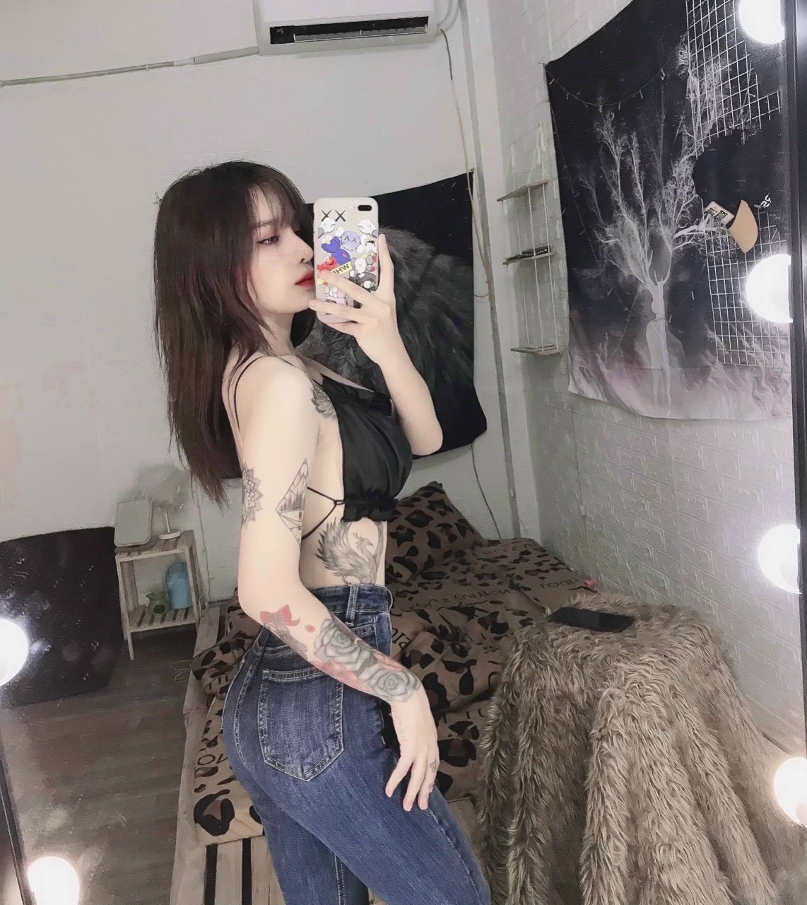 Áo kiểu croptop bèo hở lưng chéo dây cực sexy , chất phi lụa mềm mịn ( ảnh thật )