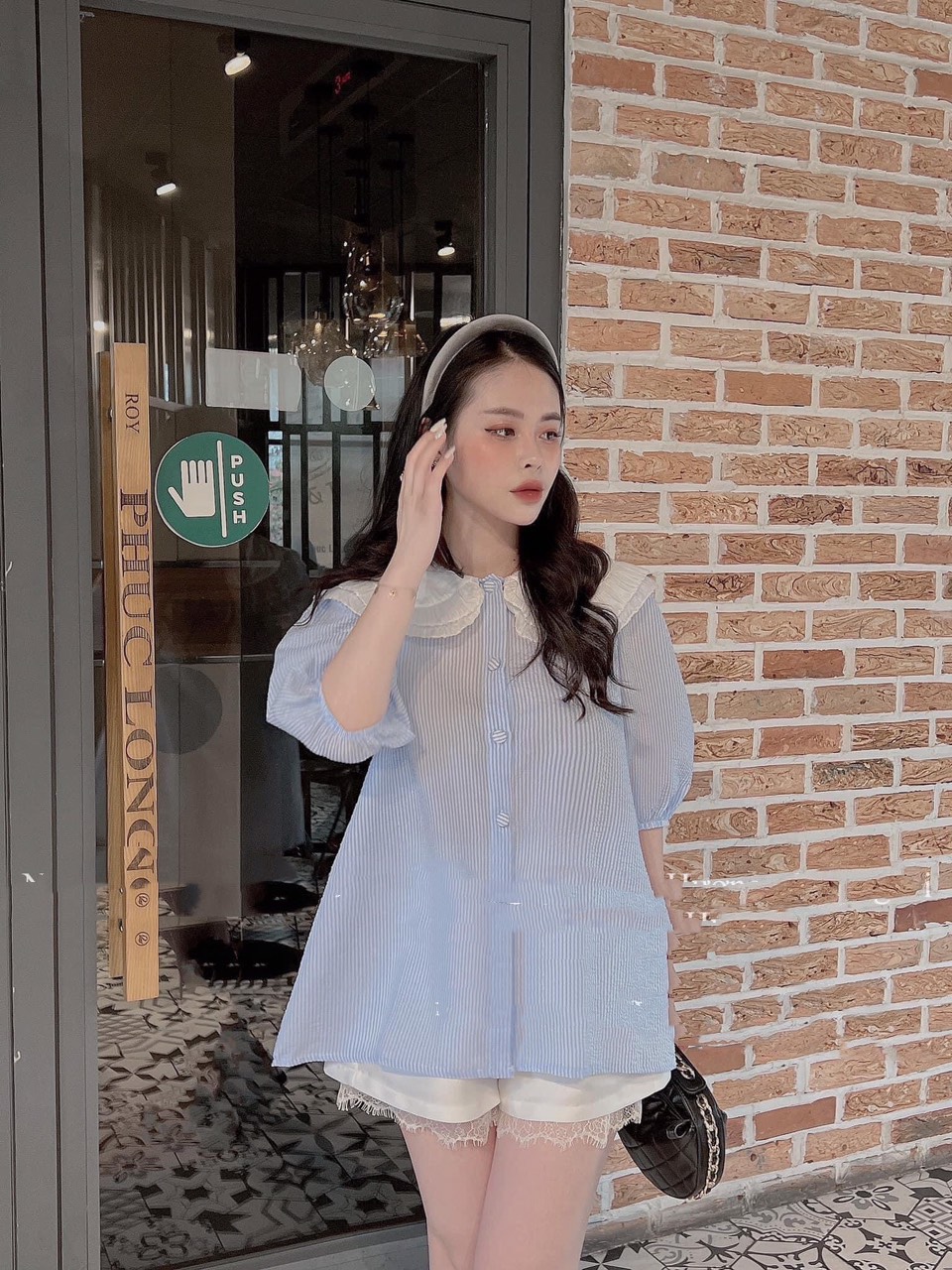 Áo Sơ Mi Sọc Cổ Bèo Tay Ngắn