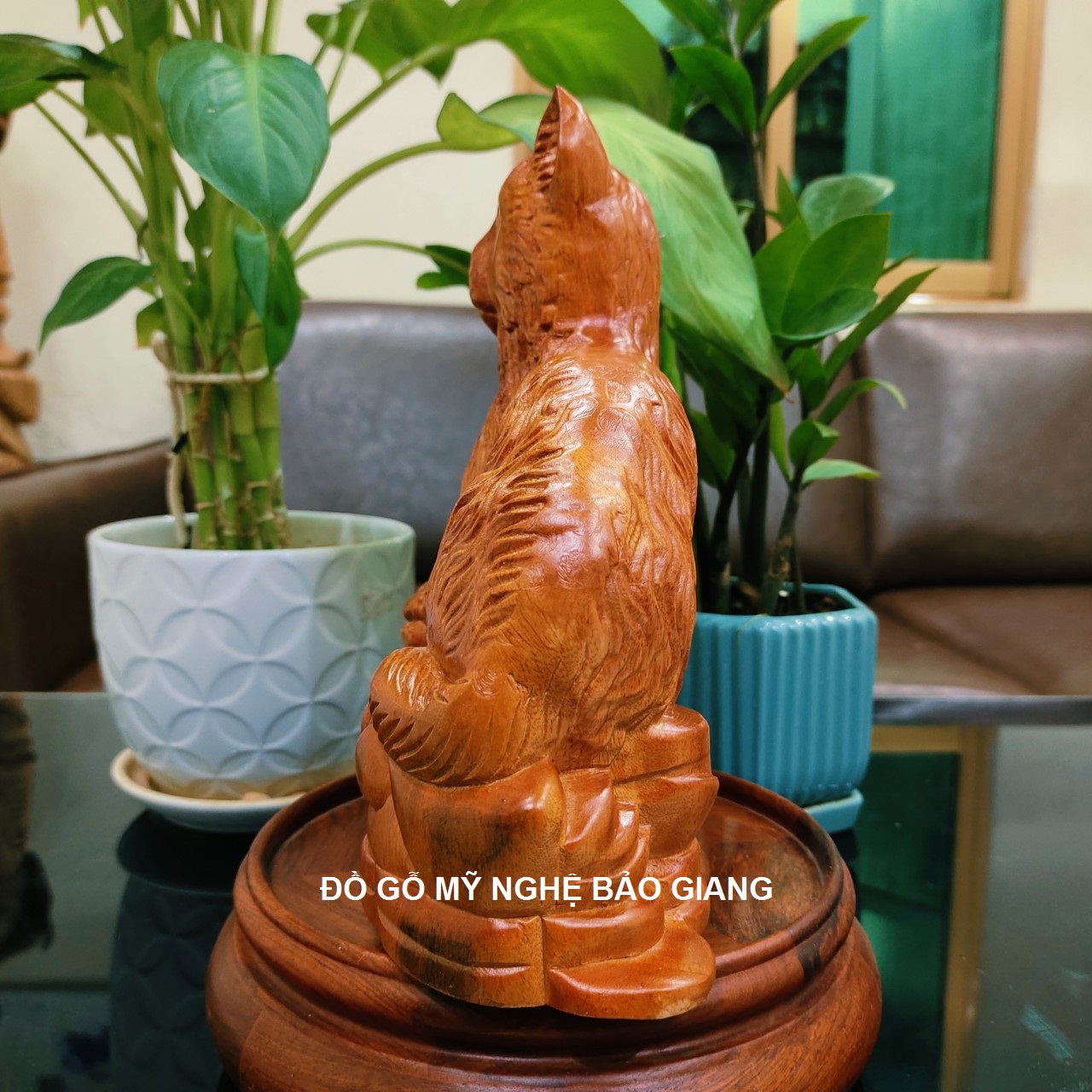 Tượng con mèo bằng gỗ hương (cao 22 ngang 20 sâu 10 cm)