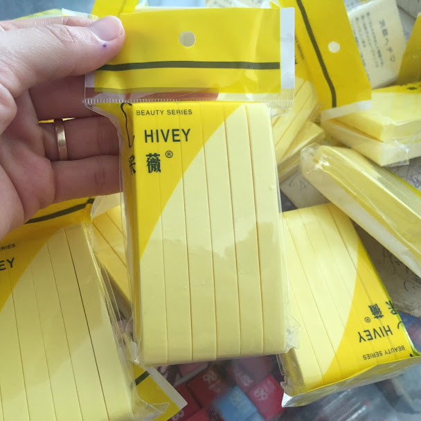 Bột biển rửa mặt