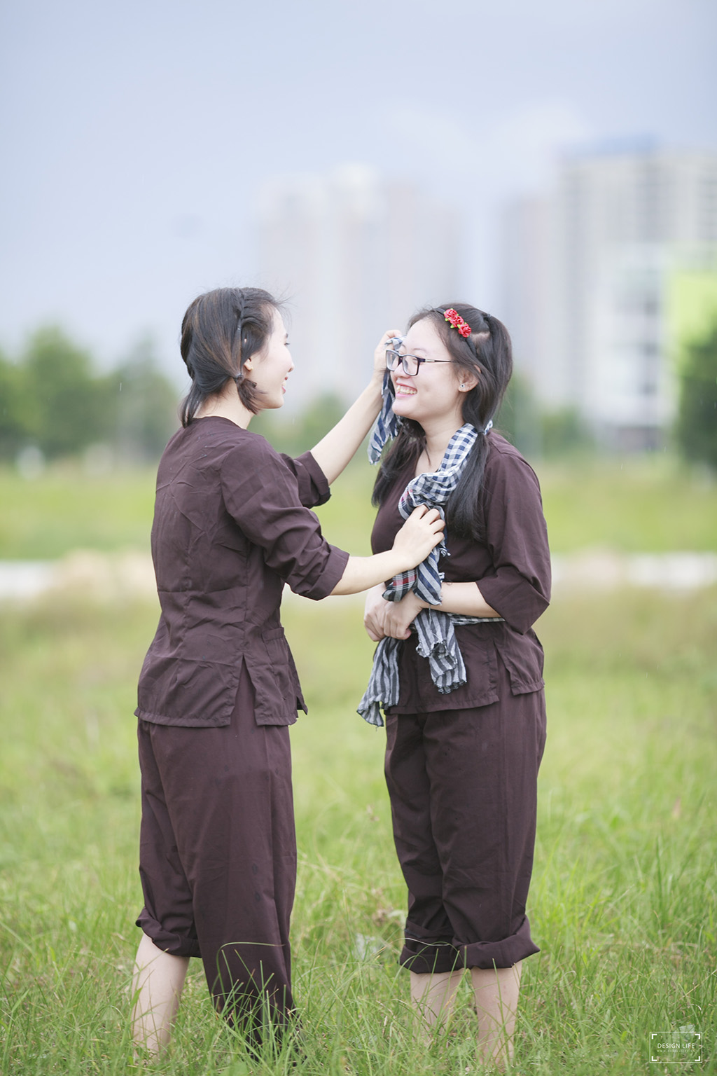 [HCM]Áo bà ba nâu kèm khăn rằn