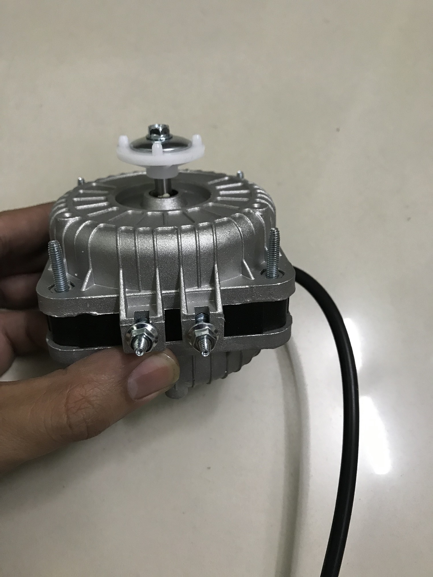 [HCM]quạt tủ coca quạt tủ mát tủ đông 25W