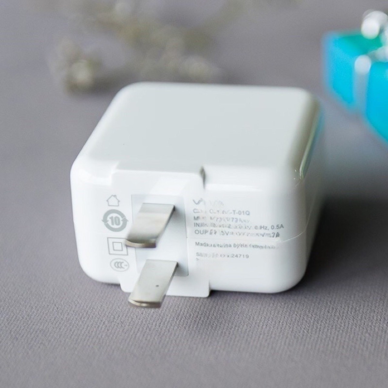 Bộ sạc nhanh vi v0 5v - 2a zin theo máy vi vo cổng micro usb bh 3 tháng-phụ kiện toàn cầu
