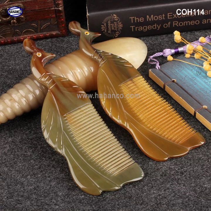 Lược Sừng HAHANCO - (COH114) Kiểu Dáng Con Công Khía Đẹp - (Size: XL 21cm)