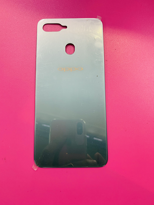 Năp lưng Oppo F9