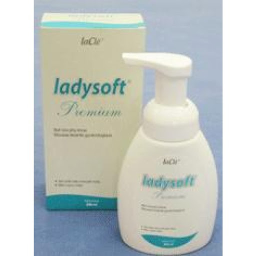 Bọt vệ sinh phụ nữ Ladysoft chai màu xanh 250ml