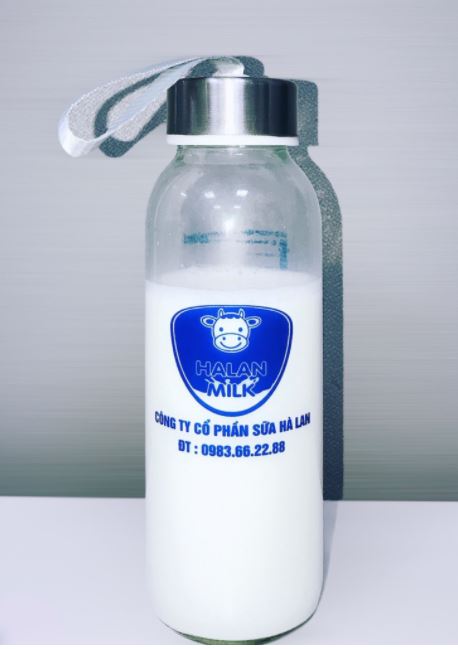 Bình lắc sữa non thuỷ tinh 250ml - Công ty Halan Milk