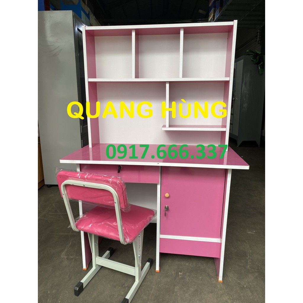 Combo bộ bàn ghế học sinh màu hồng cho bé ngang 1m - tặng kèm hình dán HELLO KITTY