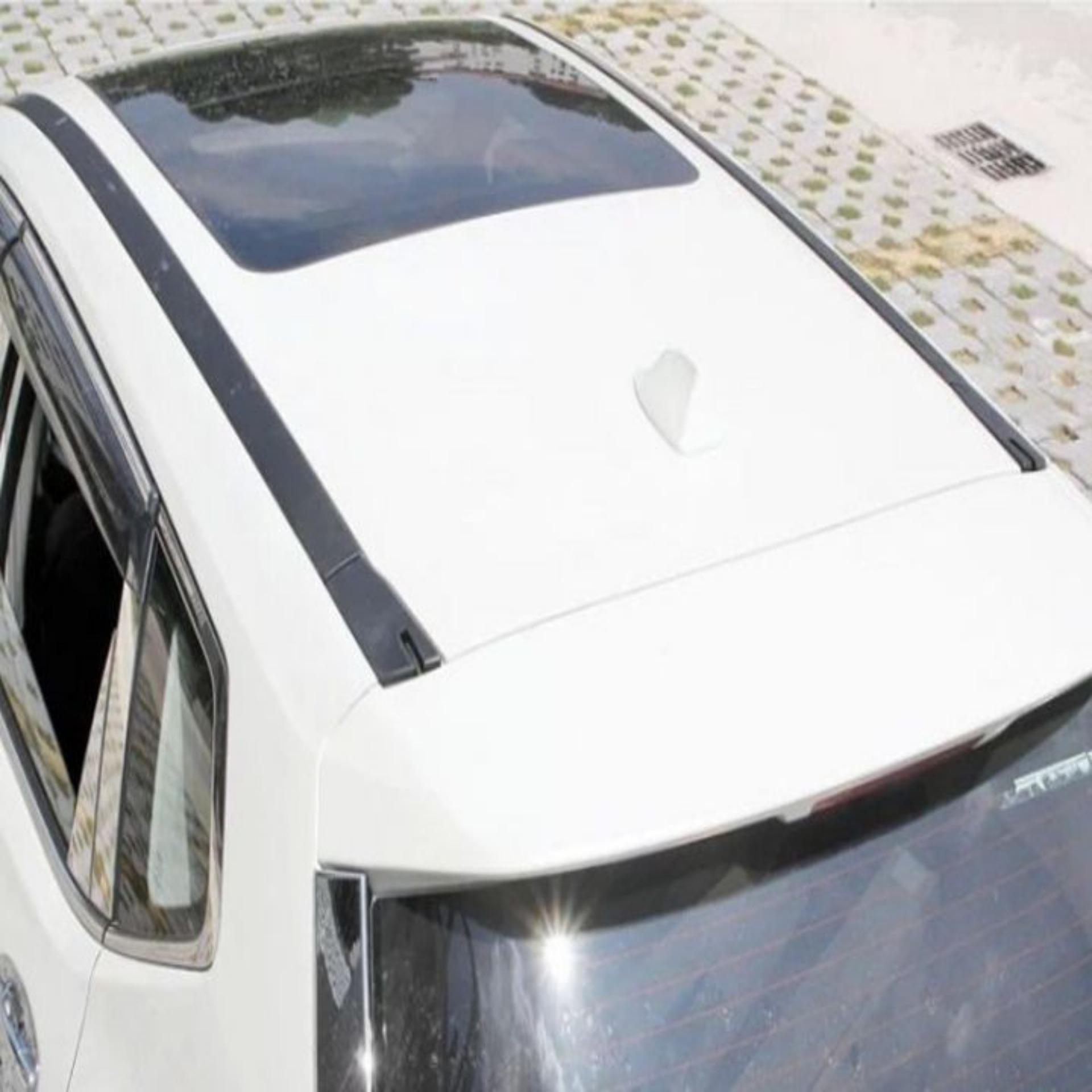 Vây cá mập trang trí xe ô tô, xe hơi YF-TX17 (Màu đen)