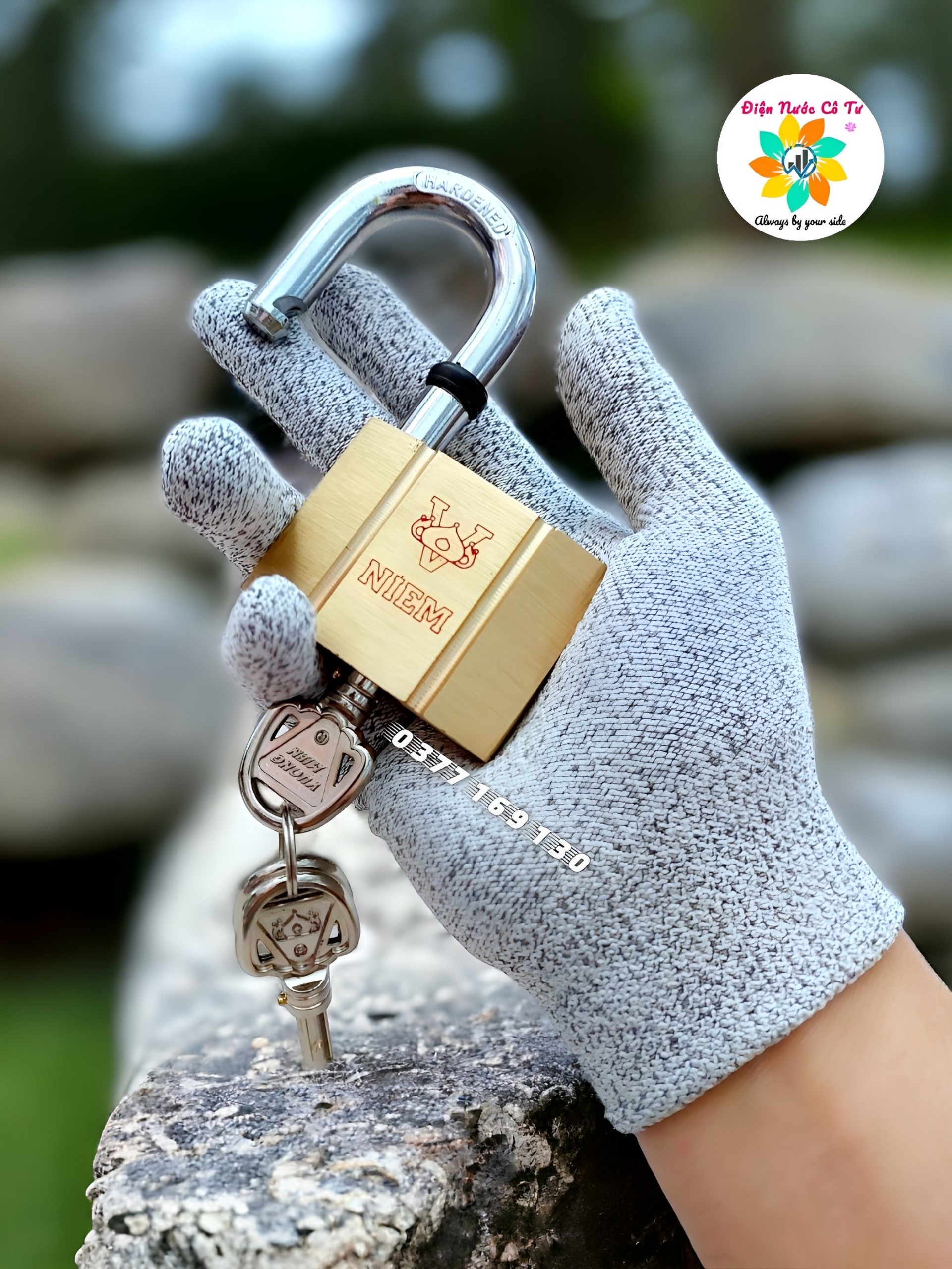 Ổ Khoá Bóp Vương Niệm 5F - Ổ khóa chống trộm đồng treo cao cấp