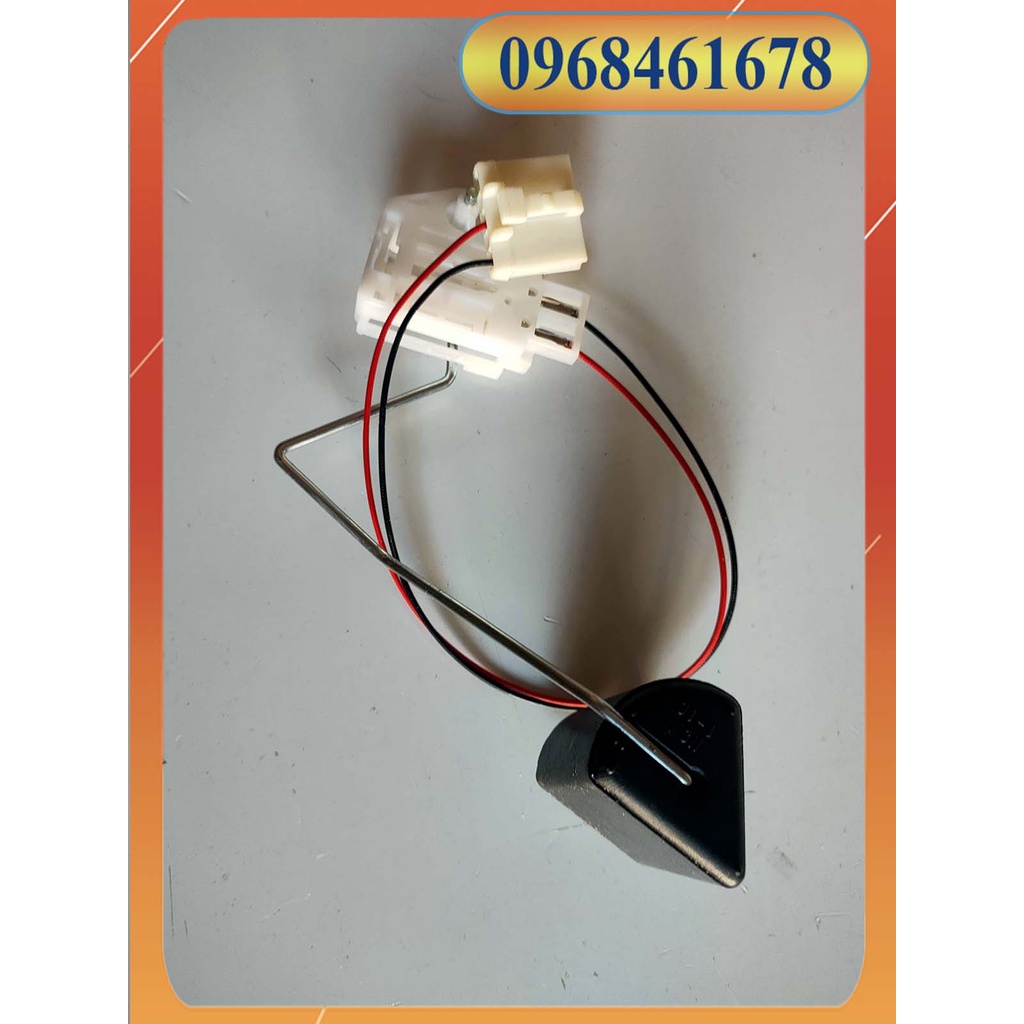 Phao báo xăng Innova, Fortuner