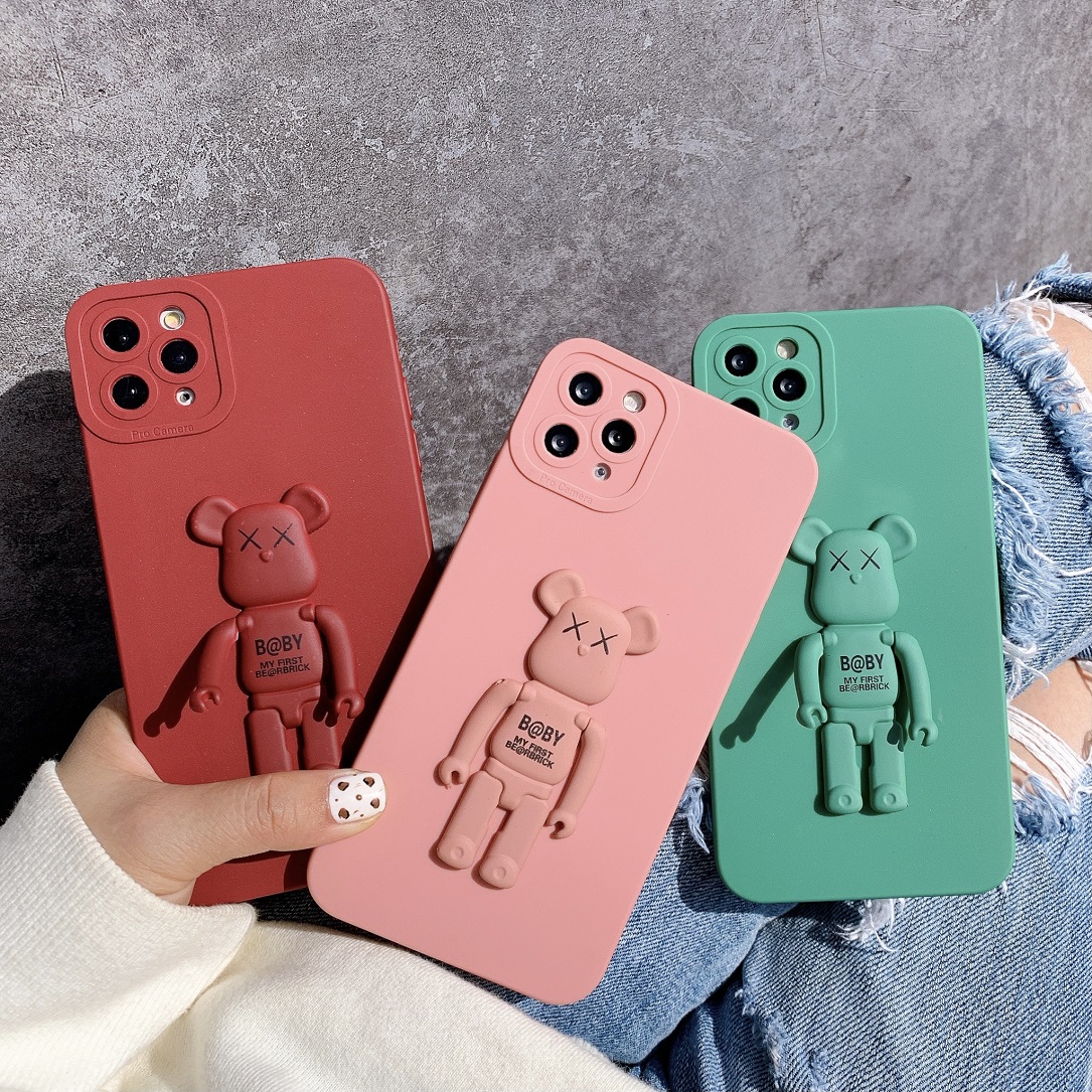 Ốp Lưng Basic Camera Nổi - Mẫu B@BY BE@RBRICK 2 ( Kèm Giá Đỡ Hình Gấu )