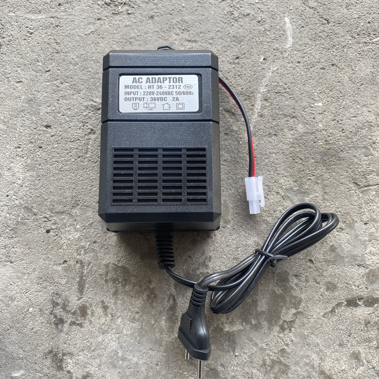Bơm tăng áp 9200 36V