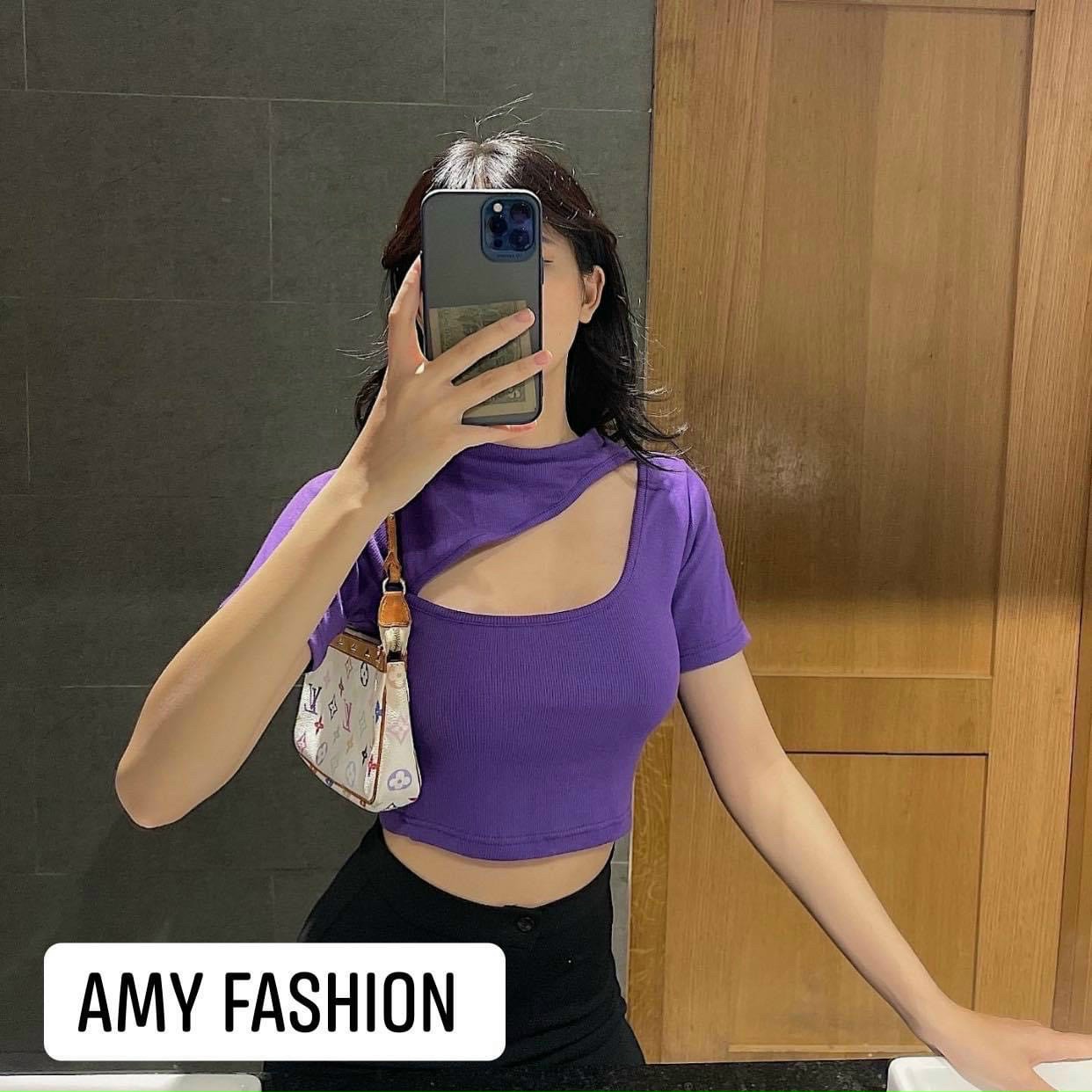 Áo croptop nữ tay ngắn, cổ cao khoét ngực ôm body cực chất, lên đồ cực trẻ trung cá tính cho các nàng đi chơi, dự tiệc cùng bạn bè