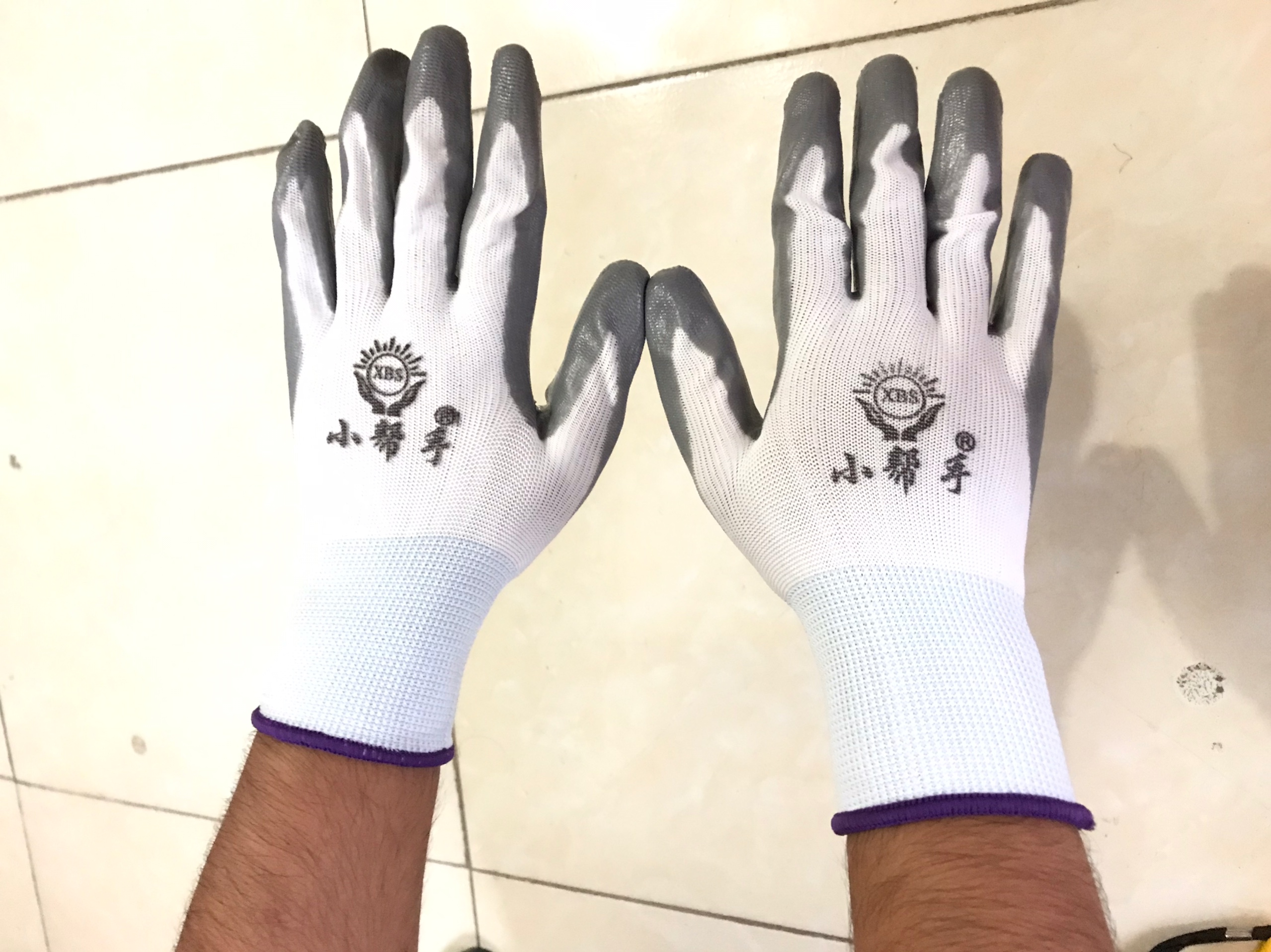 [12 ĐÔI] Combo 12 đôi găng tay bảo hộ lao động phủ sơn màu xám, găng tay lao động, găng tay phủ sơn xám 229