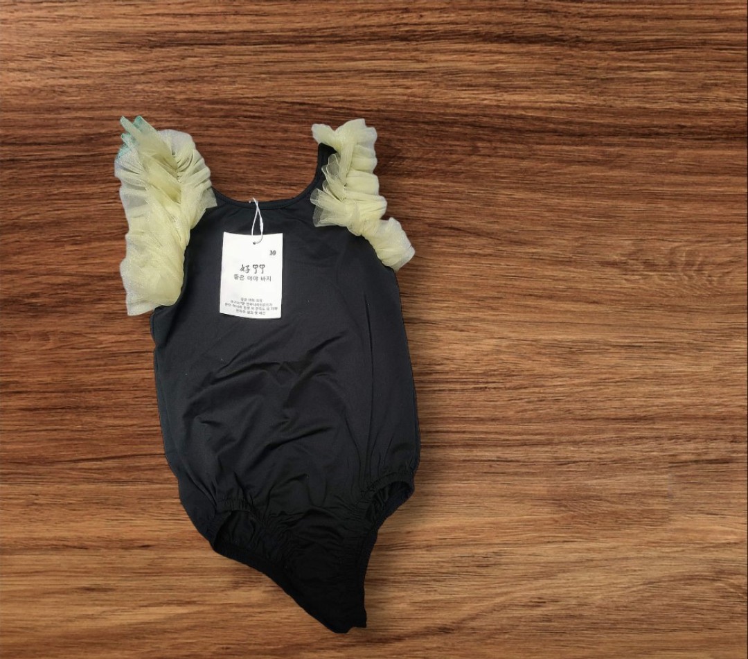 BIKINI LIỀN THÂN 1 MẢNH BÉ GÁI DỄ THƯƠNG