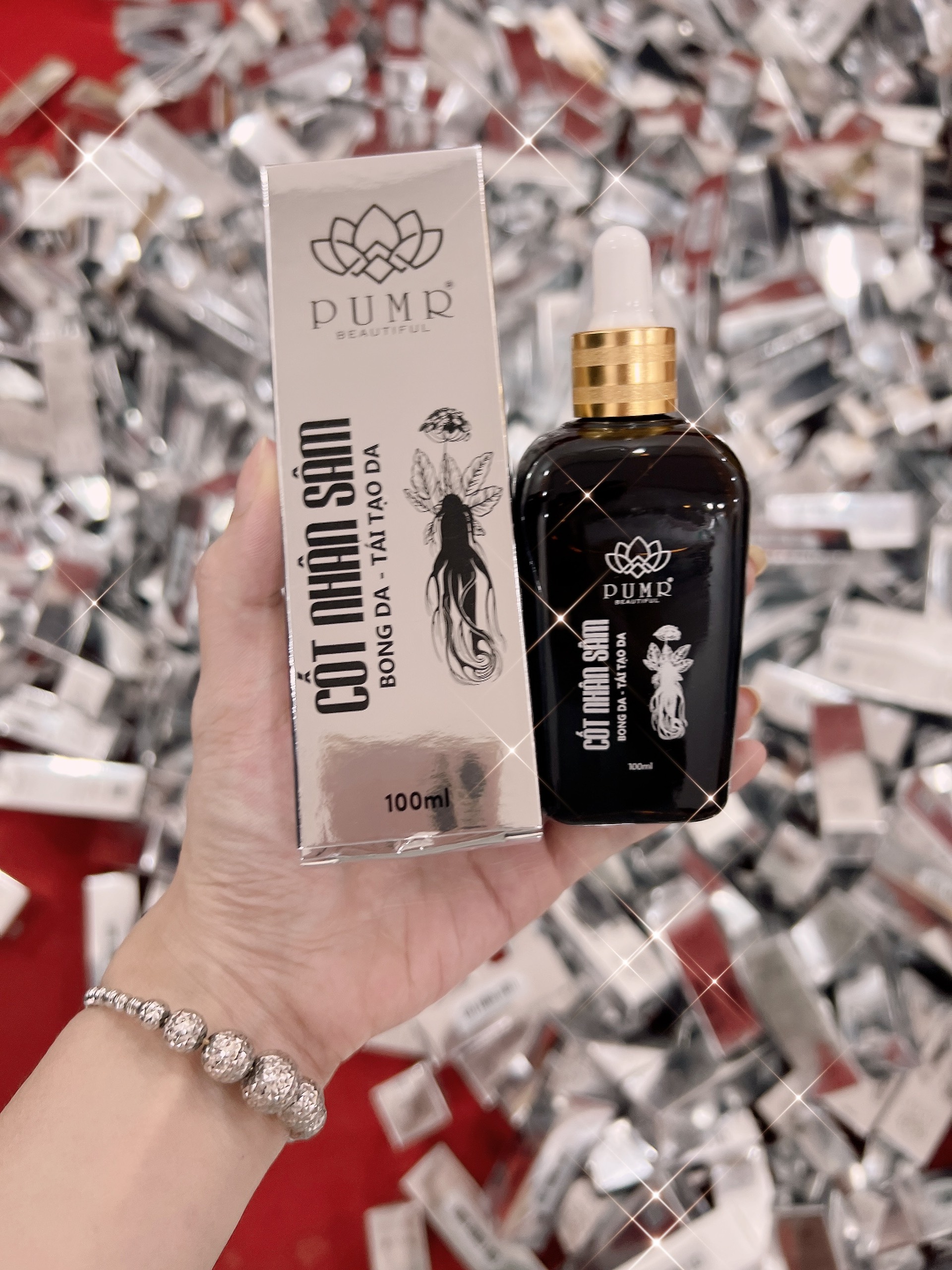Cốt nhân sâm tái tạo da Pumr