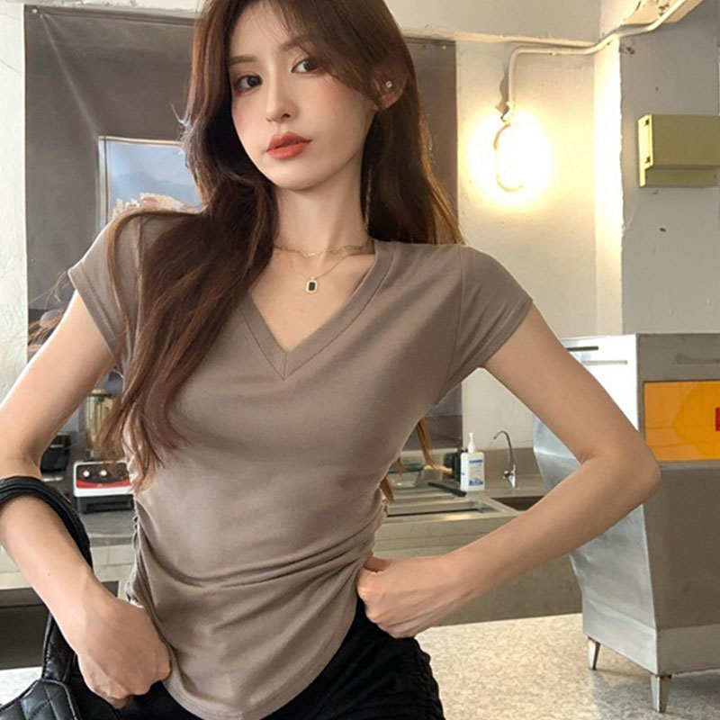 Áo thun nữ nhúng eo, cổ tim, tay ngắn JE0020