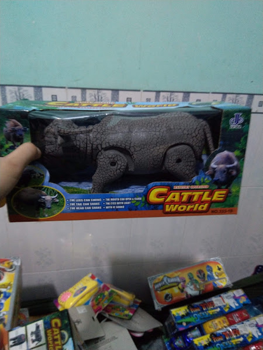 Đồ chơi mô hình con trâu