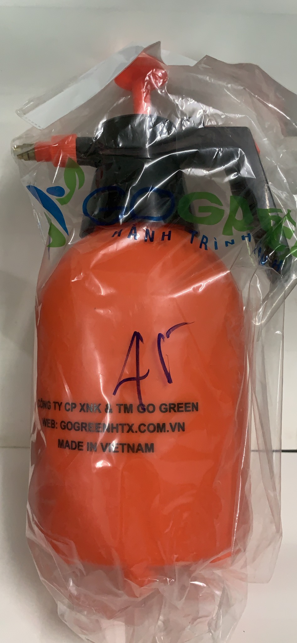 bình xịt tưới cây Go Green 2 lít