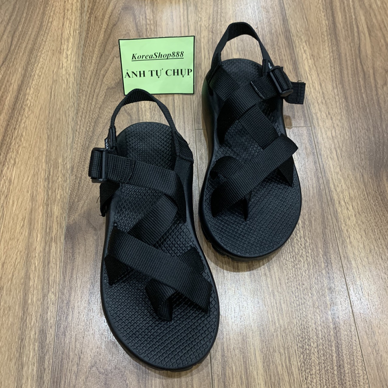 Dép Sandal Nam Chaco Mã D172