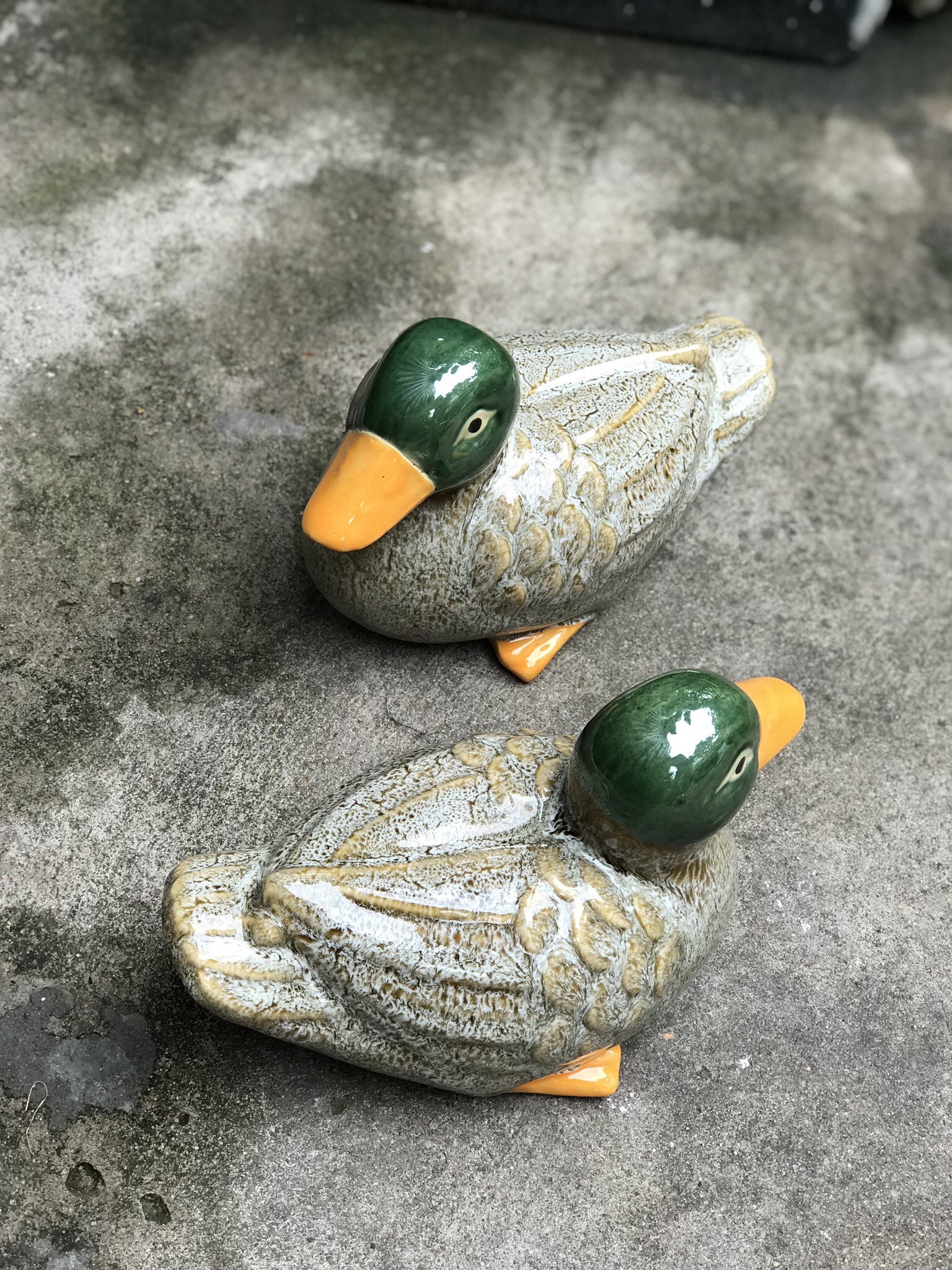 Gốm sứ hình con vịt trang trí