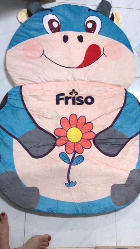 THẢM (NỆM) CON BÒ quà tặng Friso