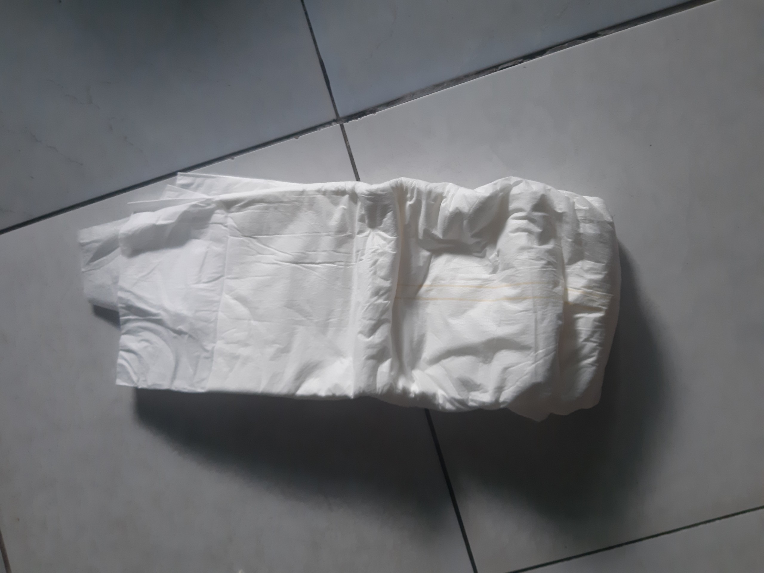 Combo 10 miếng tả dán người lớn đủ size M/L/XL (tả trần)