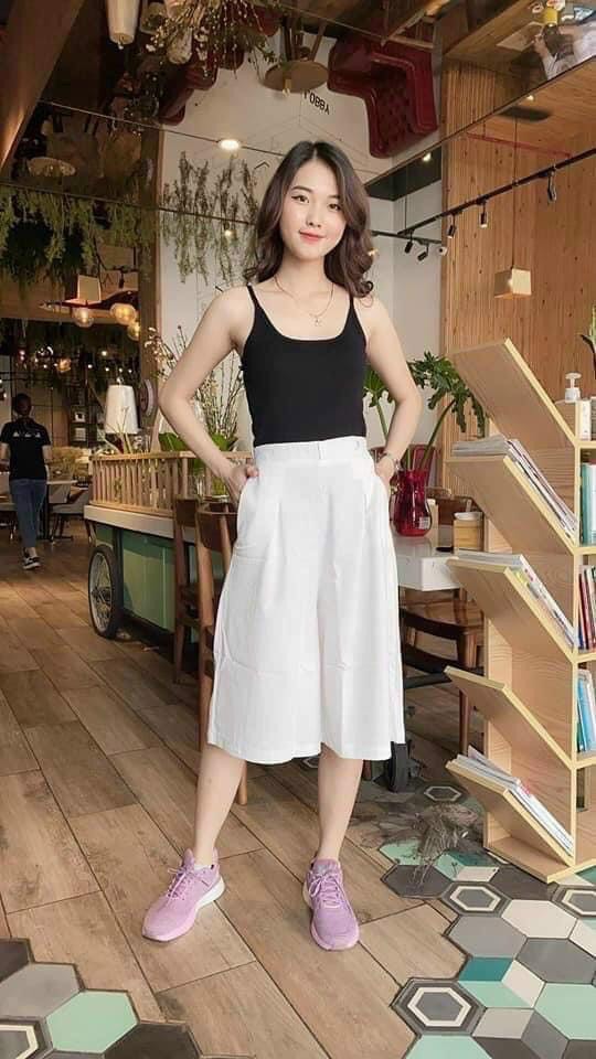 quần đũi ống rộng lửng