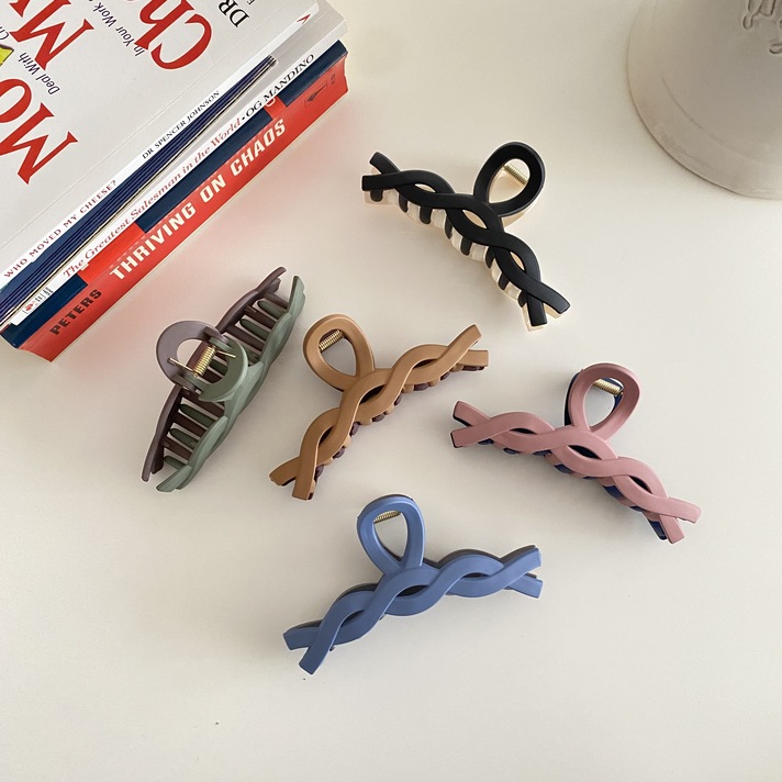 Kẹp Tóc Twist Hàn Quốc Korea
