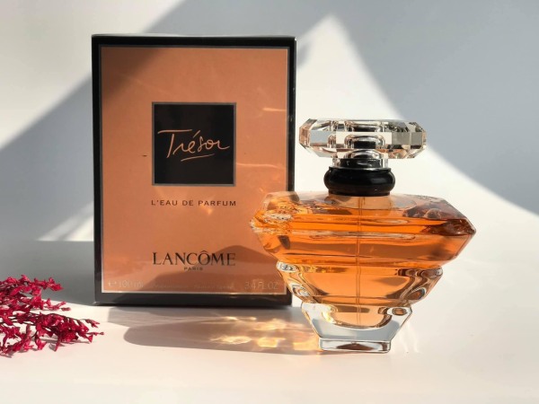 Nước hoa nữ Lancome Tresor EDP 50ml, 100ml