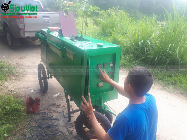 Máy bẻ đai sắt xây dựng SV-M45