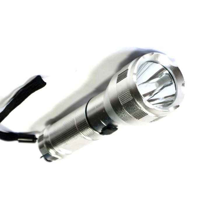 Đèn Pin Led siêu sáng 3 chế độ XSL-535 _Màu Bạc
