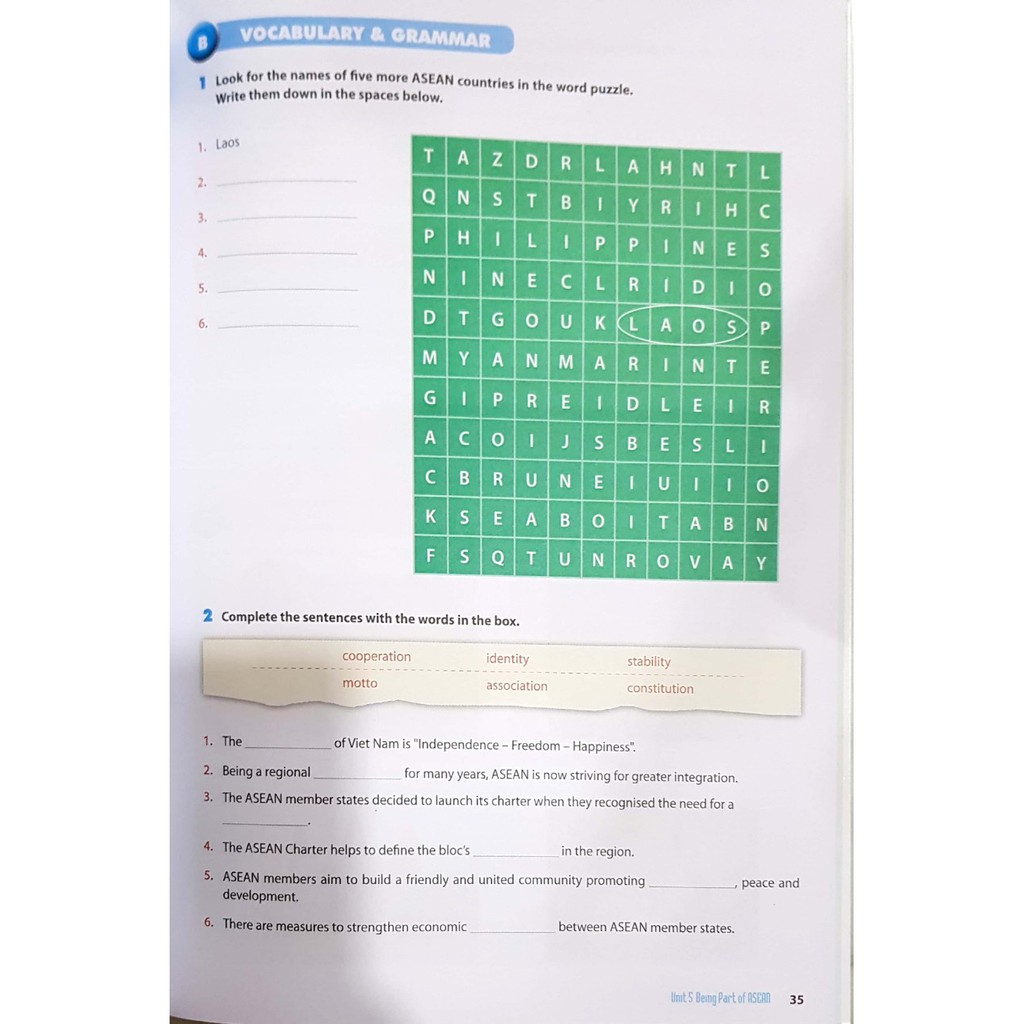 Sách - Tiếng Anh 11 - Bài tập (Tập một) (Chương trình mới - 10 năm - Pearson)