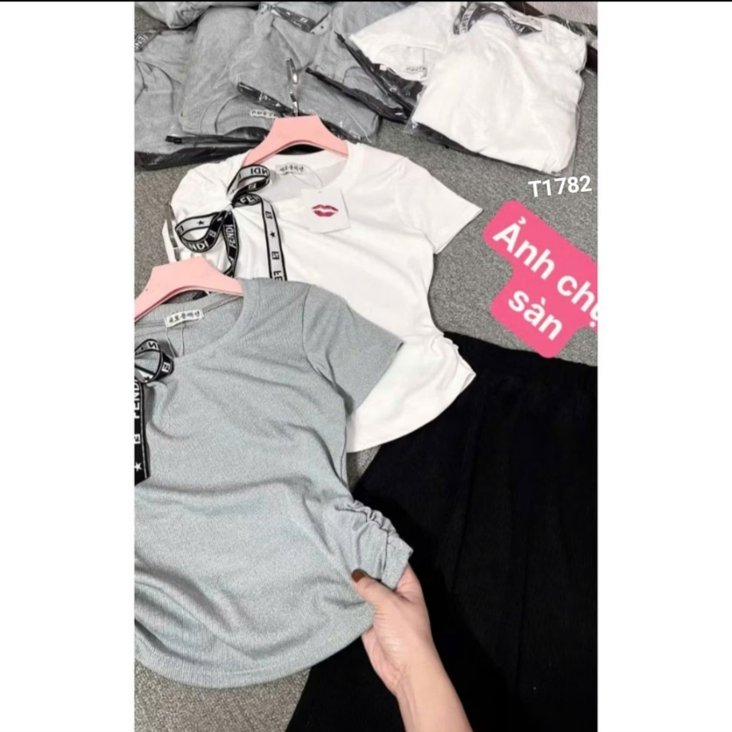 Sét áo tăm lạnh lại bầu phối nơ ruy băng kèm chân váy body đuôi cá Sam Closet Phù Hợp Để Tới Công Sở, Đi Làm T1782