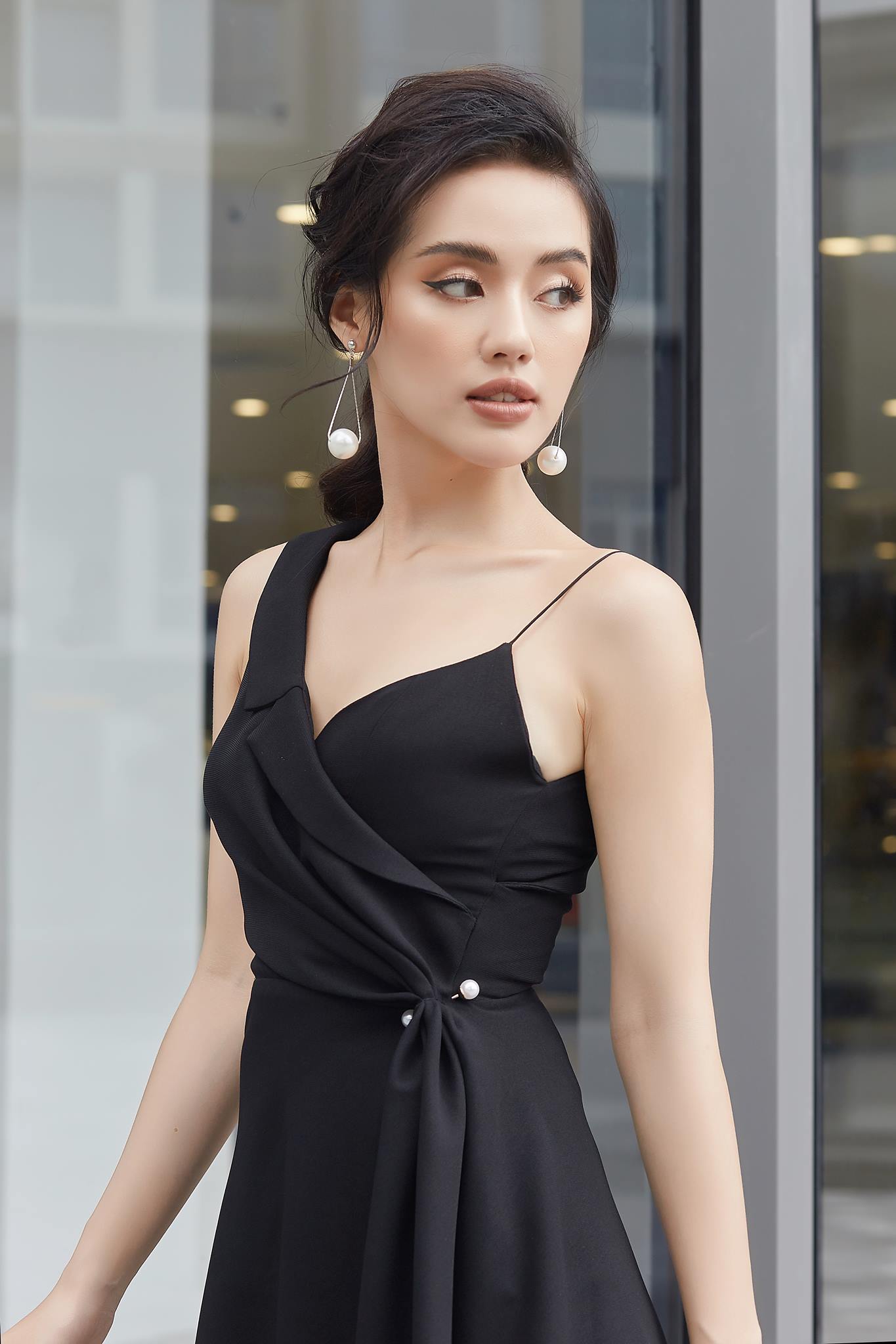 SO BY SO - Đầm lệch vai phối ren 937