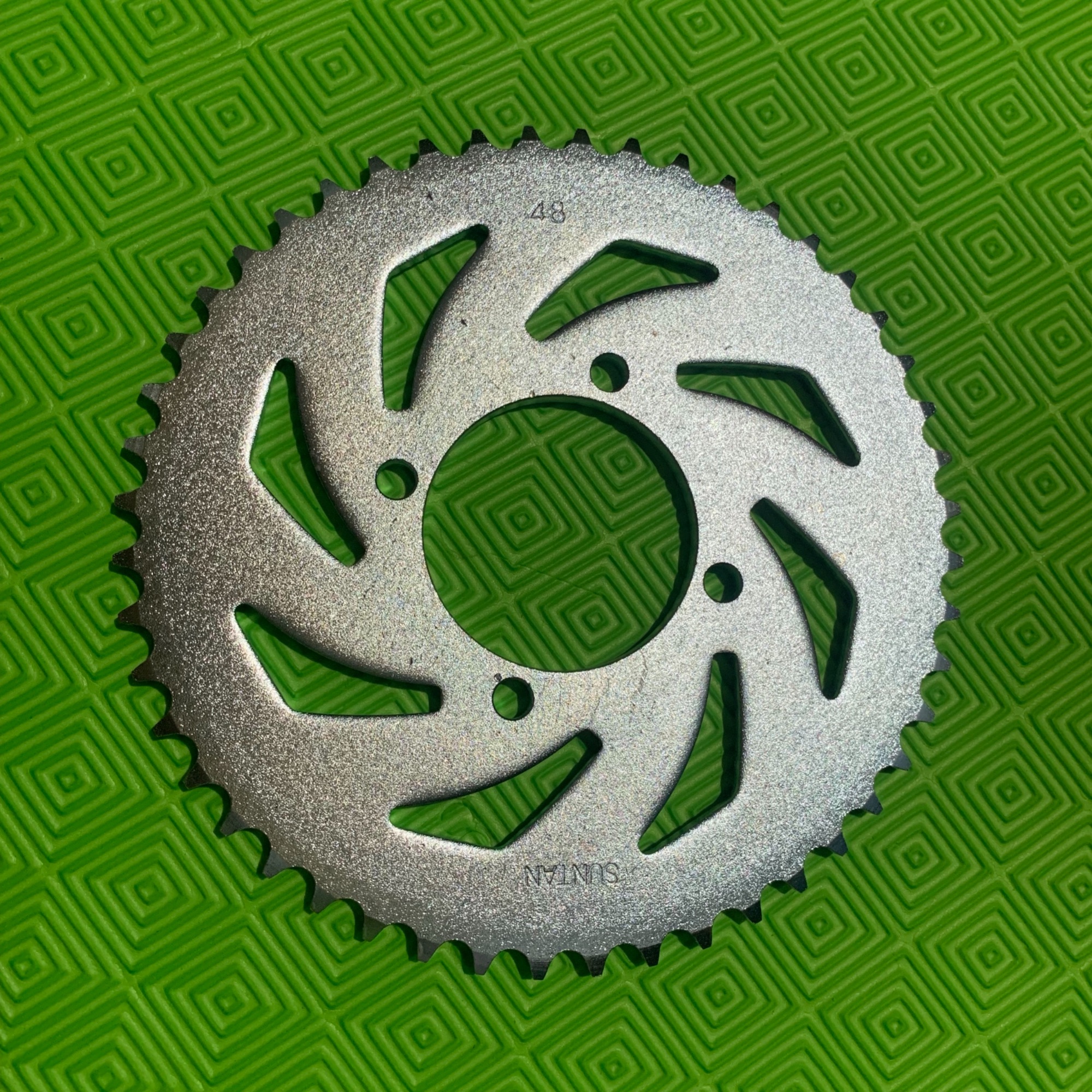 Dĩa tải 48T exciter 135 suntan