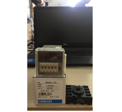 Bộ đếm Omron DH48J-A11 (bao gồm cả đế)