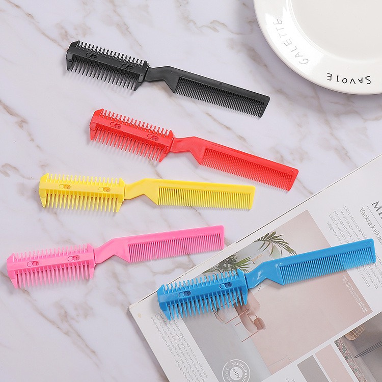 Lược tỉa tóc kẹp dao cạo (có kèm 2 dao)