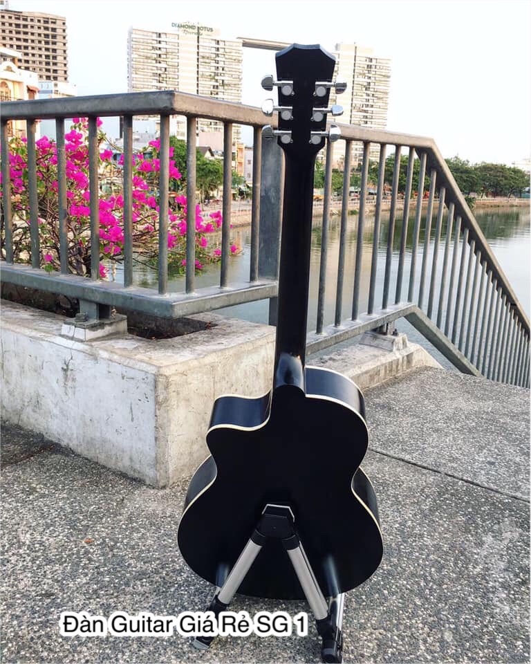 [HCM]Đàn guitar acoustic có ty khóa đúc