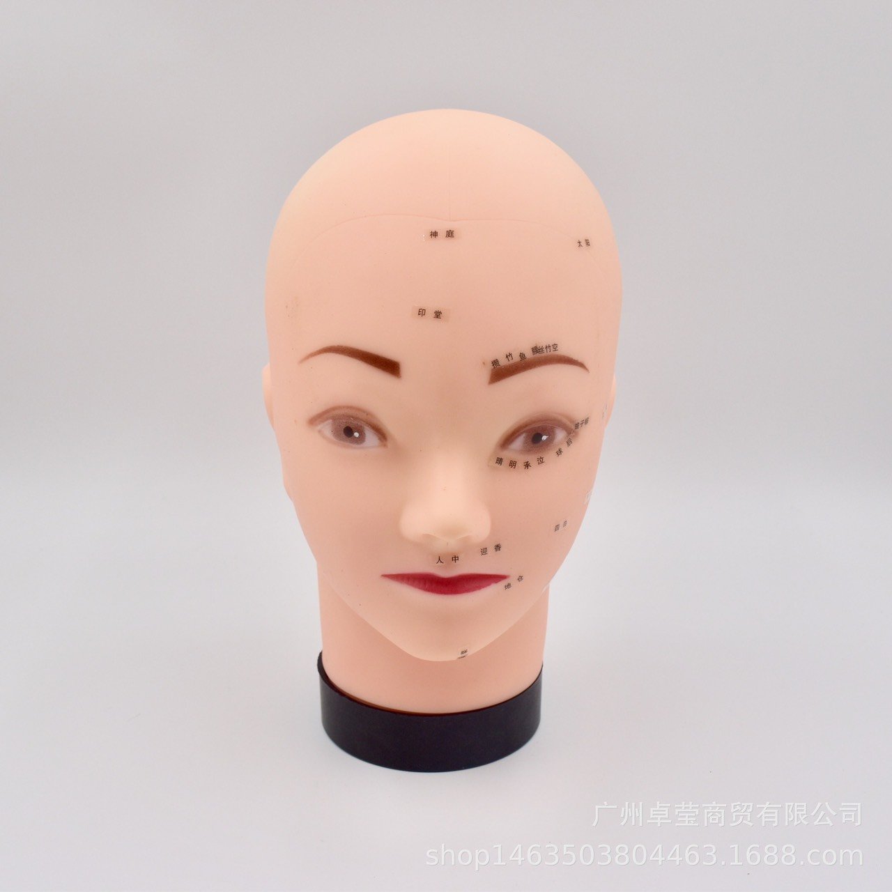 Đầu manocanh học massage nối mi