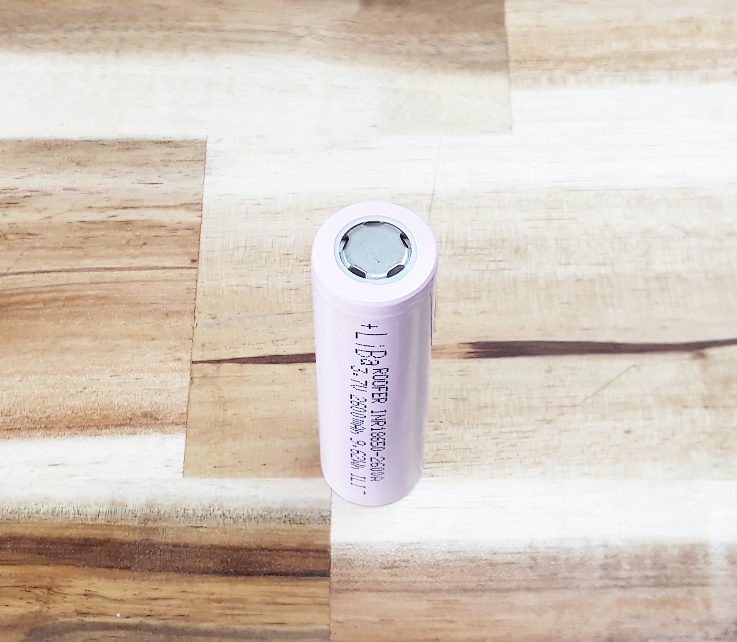 [HCM]Pin Li ion 3.7V 2600mAh 18650 dòng xả 3C - LiBa
