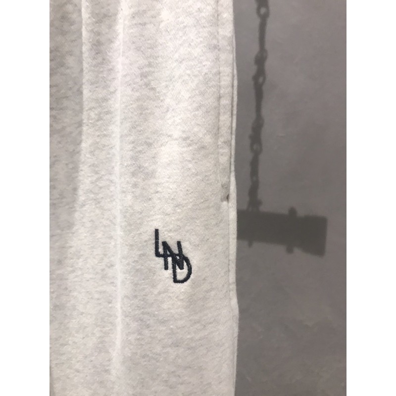 Quần Jogger basic đen xám trắng ống bo Lou Pants Lnd