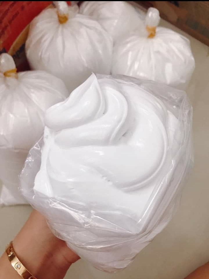 [HCM]kem dẻo siêu trắng spa màu trắng